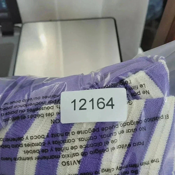 St. John Collection Striped Cardigan Sweater With Gold Buttons Women's S  6PT - Picture 9 of 9